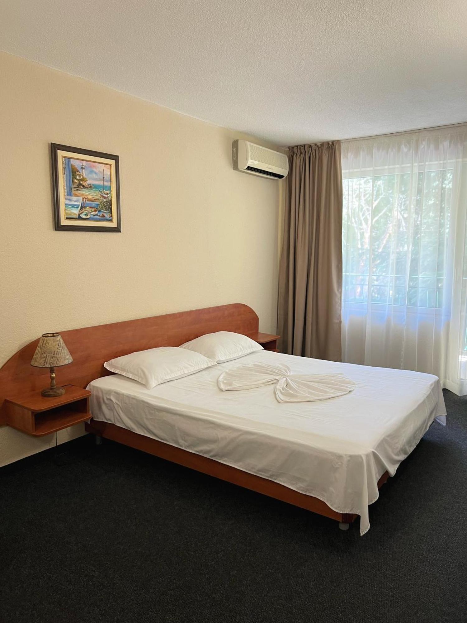 Hotel Jambo Golden Sands Exteriör bild