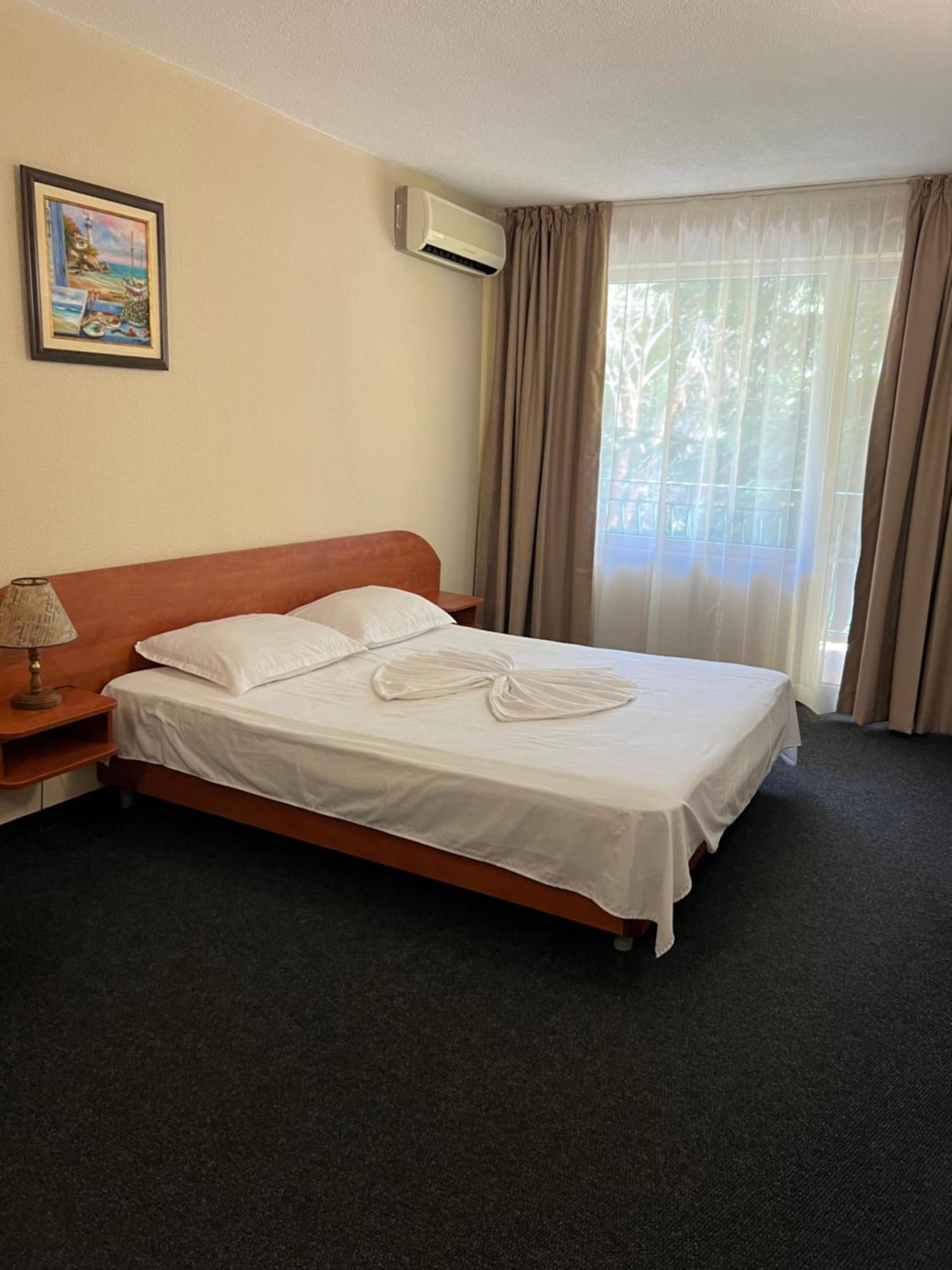 Hotel Jambo Golden Sands Exteriör bild