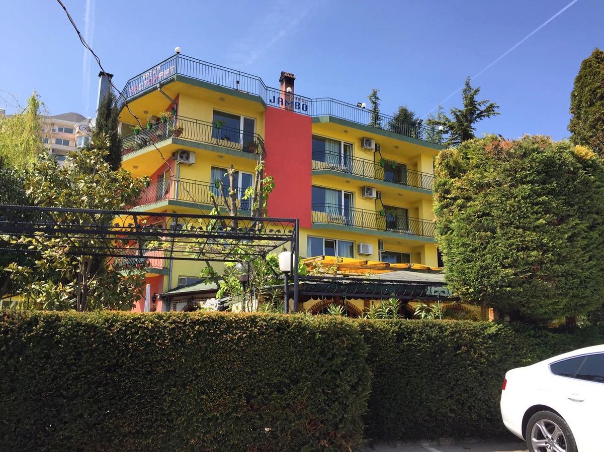 Hotel Jambo Golden Sands Exteriör bild